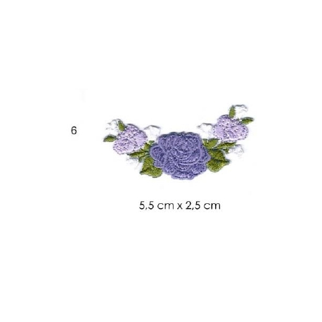 écussons petites fleurs brodées 6