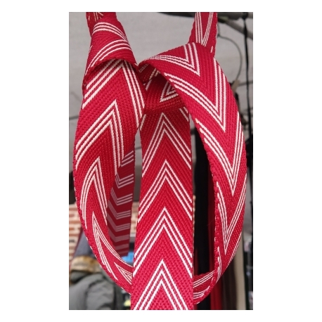 Sangle Rouge chevrons Blancs