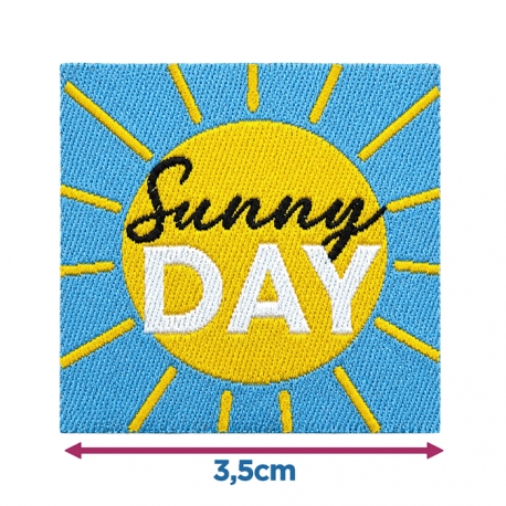 Écusson carré 3,5 cm Jour ensoleillé